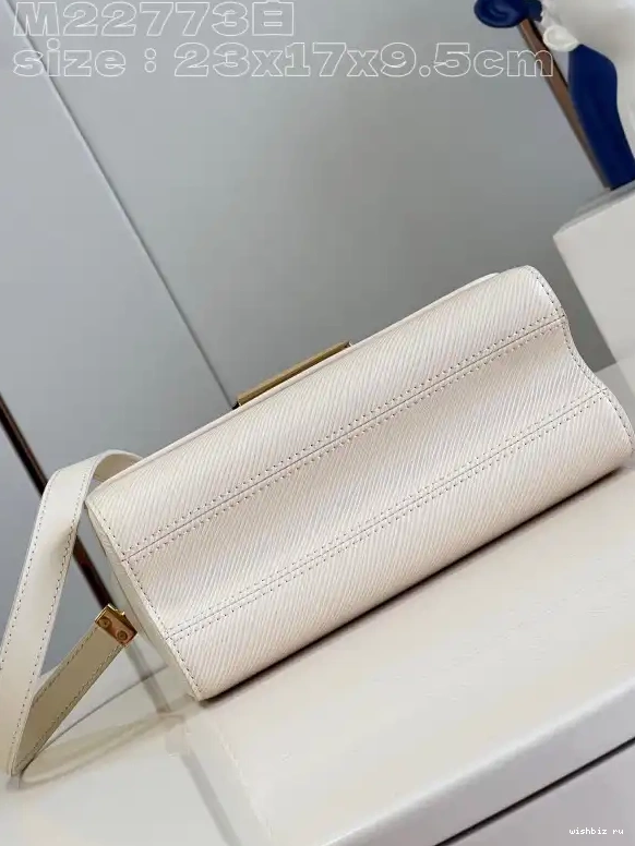 WIS MM LOUIS VUITTON TWIST 0508